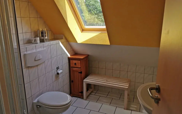 Spacious Appartment in Wilhelmshof Near Lake