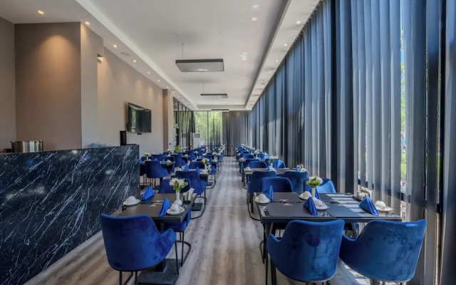 Marlen Hotel Bayrakli