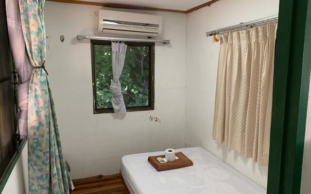 Sam's House Guesthouse