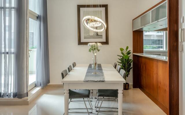 One Perfect Stay - 3BR at Al Sahab