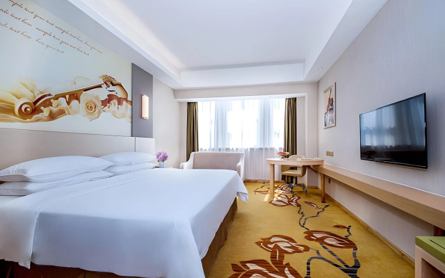 Vienna International Hotel (Zhongxiang Zhongbai Square) – Guest Rooms – Jingmen