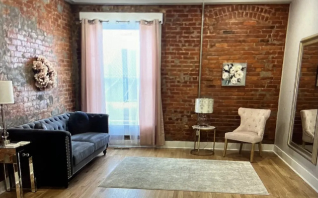 Brickhouse Loft Boutique Hotel