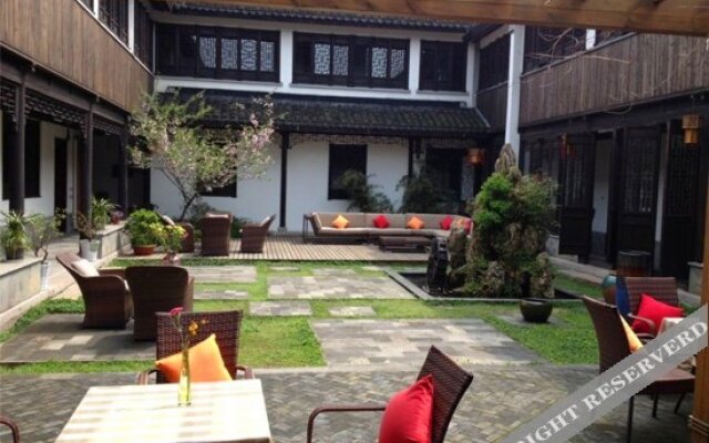 Zhenfengxuan Holiday Courtyard