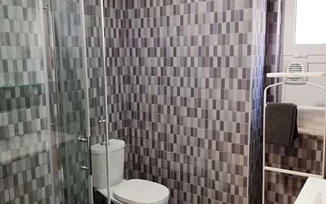 BED&SHOWER Moscavide -Self Check-In