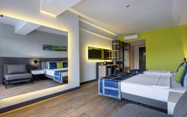 Noxinn Deluxe Hotel