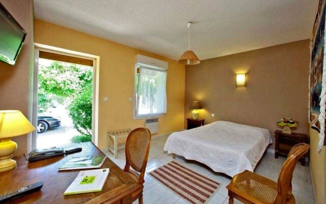 Logis Hôtel Restaurant Le Sorbier