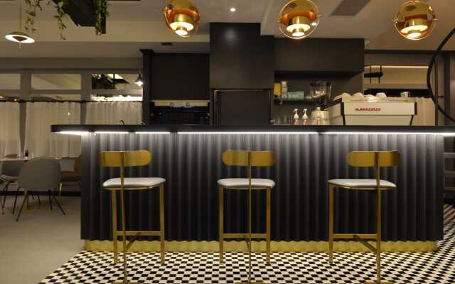 Slow Town Hotel - Konkai