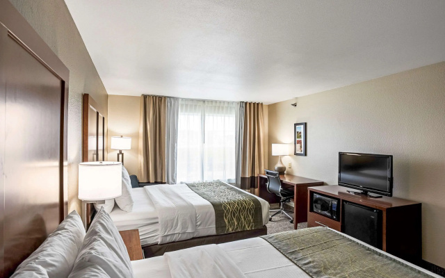 Comfort Inn & Suites Independence