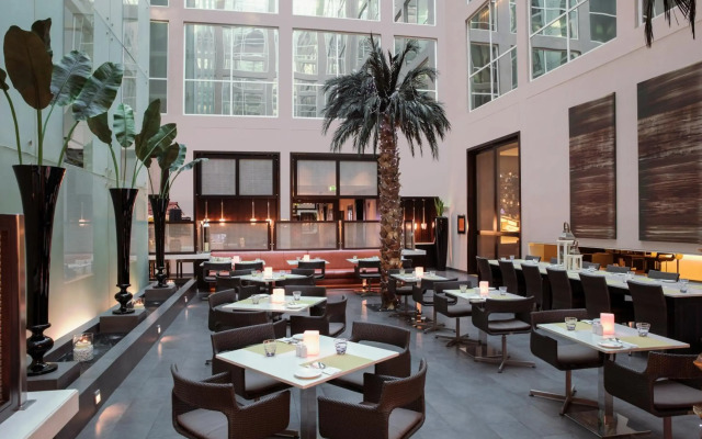 Centro Barsha