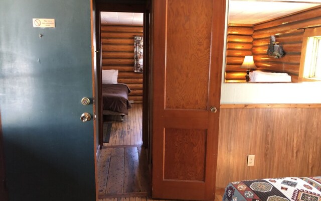 Sportsmans Lodge