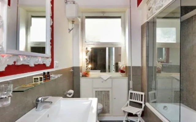 Vatican Area - My Extra Home