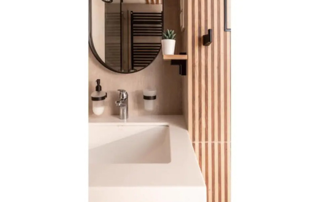 Apartments on 11/1 Skipper Street