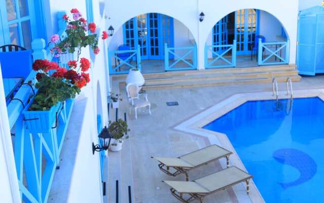 Bellapais Abbey Hotel