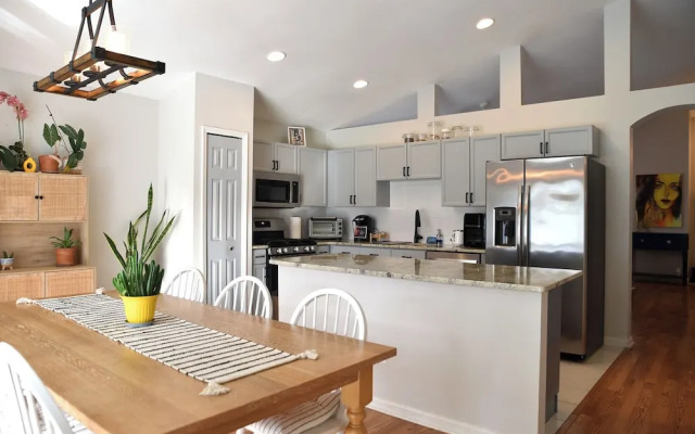 Artisan Poolside Paradise near Disney