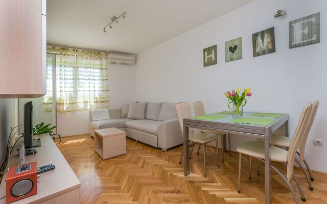 Apartments Cetina