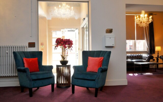 The Royal Hotel Crewe, A BRILLIANT Collection