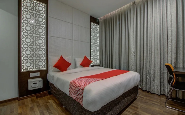 The Onyx by OYO Rooms