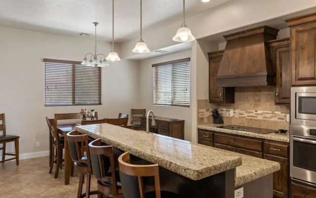 Views for Rent by RedAwning