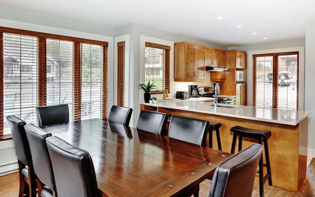 Chalet 03 Chemin Blanc by Les Chalets Alpins