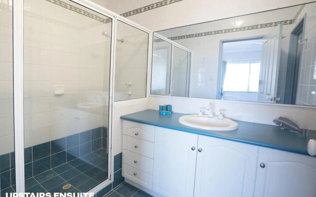 Sunsets on Murchison Top Only - Kalbarri WA