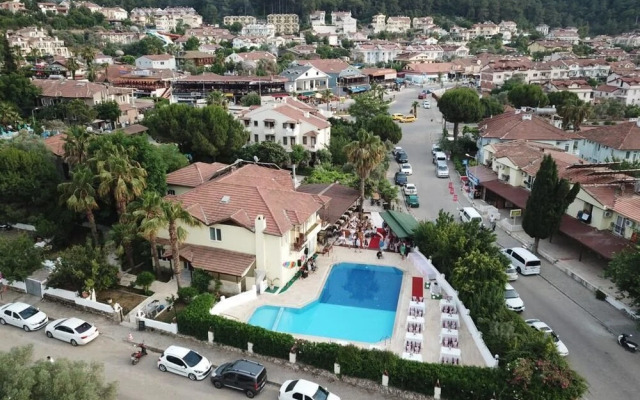 Unlu Hotel