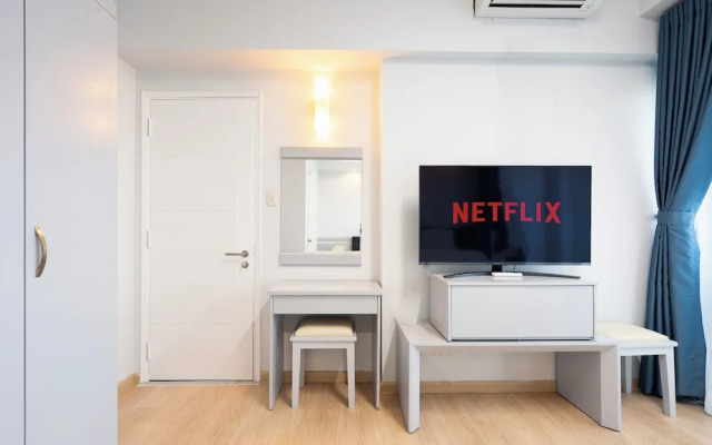 Salute de Sailing Tower - Palace Garden