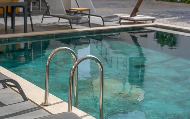 Paradise Gundogan Hotel