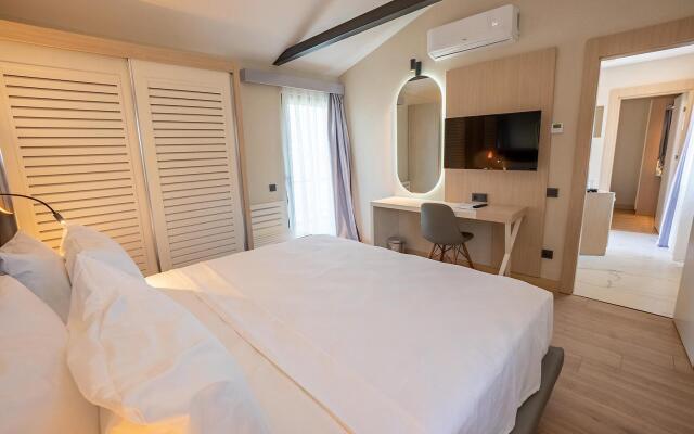 Long Beach Club Nature