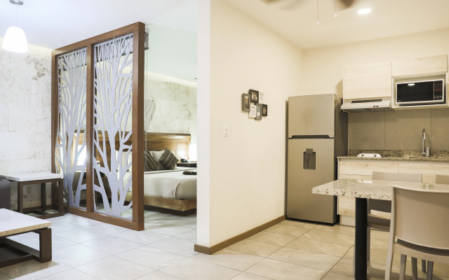 Hotel Grand Fifty Suites