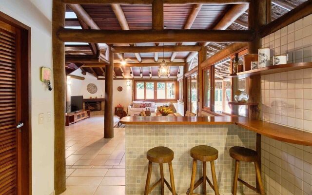 Praia de Itamambuca - Bali House