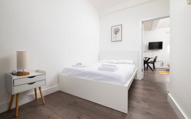 Charming Euston Apartments