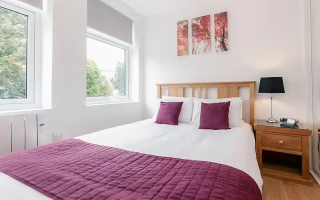 Roomspace Apartments -Swan House