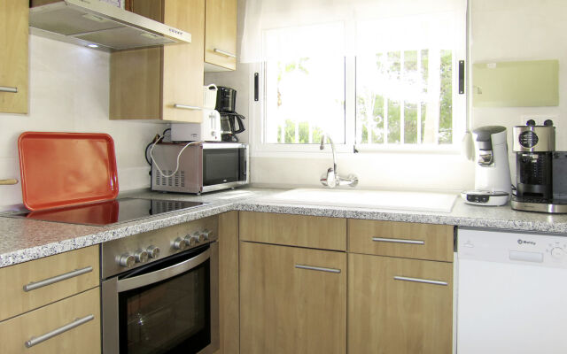 Holiday Home CASA ROMANTICA (DEN100)