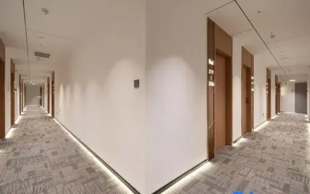 Yizhou Tour Youth Travel Hotel,Xi'an Datang Night City Branch.
