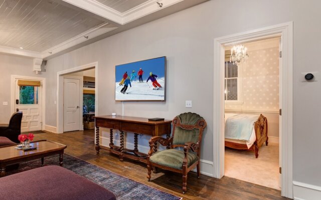 Abode at Heirloom House