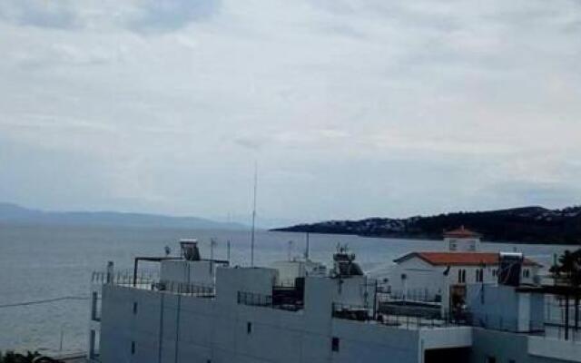 To Giouli