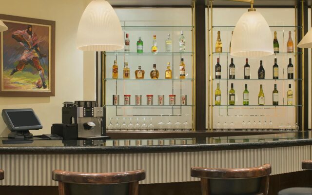 Le Meridien Ogeyi Place