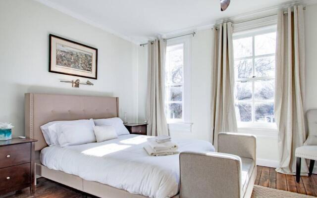 Cameron House of Old Town Alexandria