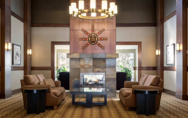 Glacier Lodge