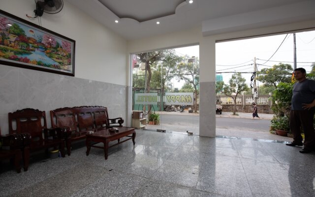 OYO 554 Happy Hotel