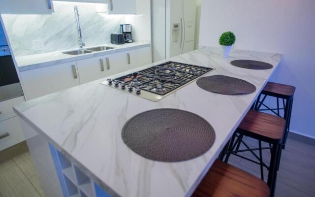 Real View Towers E306 by Casago