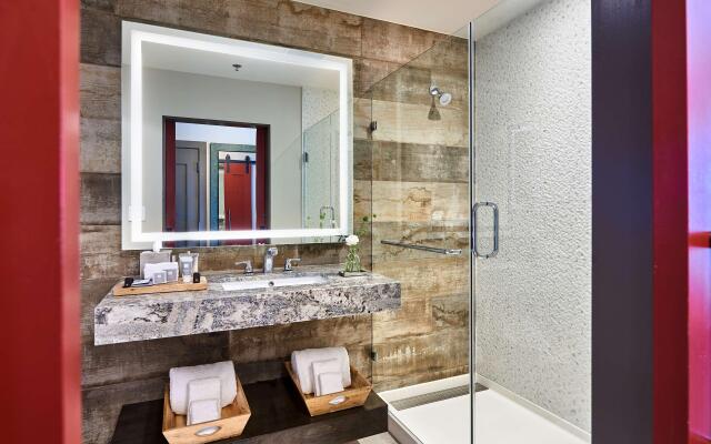 The Stella Hotel, Autograph Collection