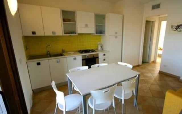 Apartment Myrsine Porto Istana