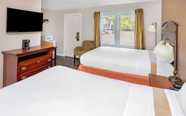 Great Barrington MA Travelodge