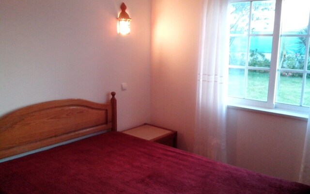 Inviting 2-bed Apartment in Albufeira