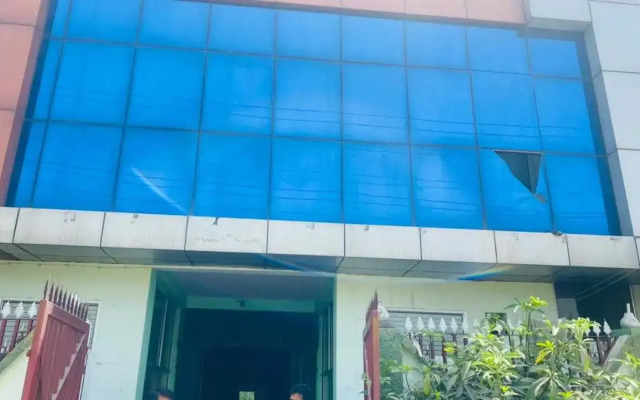 OYO 88731 Hotel