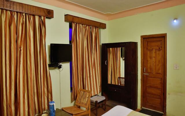 OYO 10268 New Manali INN