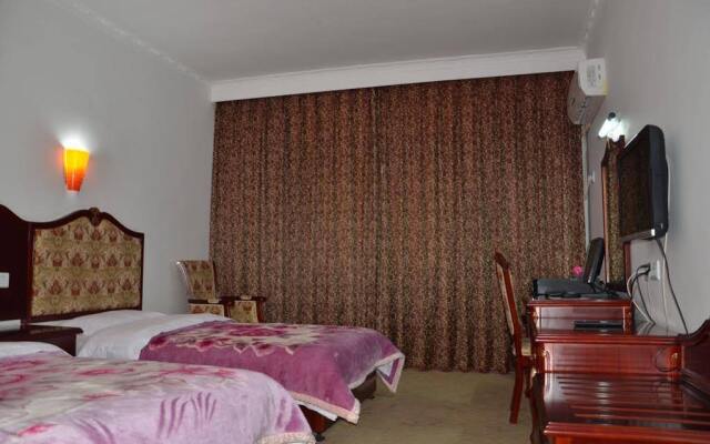 Jiuzhaigou Hostel C