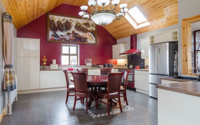 Avoca Lodge