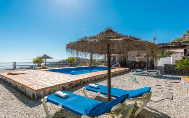 Villa Eugenia Torrox by Ruralidays